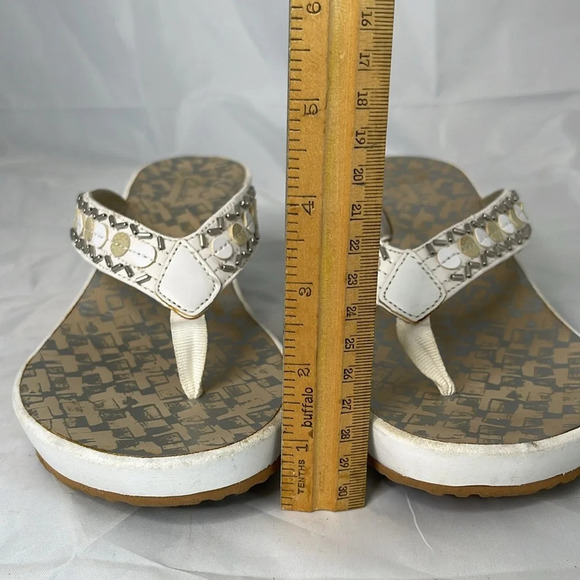 CLARKS Platform Wedge Thong Sandals White Beaded Vegan Leather Boho Size 11 - Picture 8 of 12